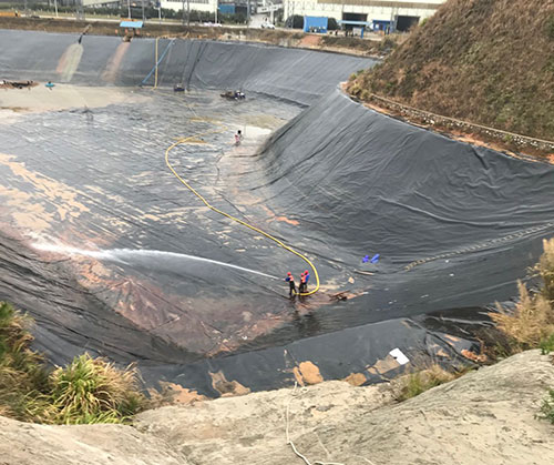 扎赉特废水池清理